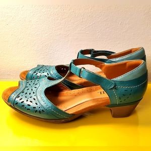 Cobb Hill Marine Blue 2" Heel Sandal